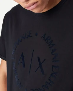 T-shirt blu a mezza manica con logo ricamato tono su tono