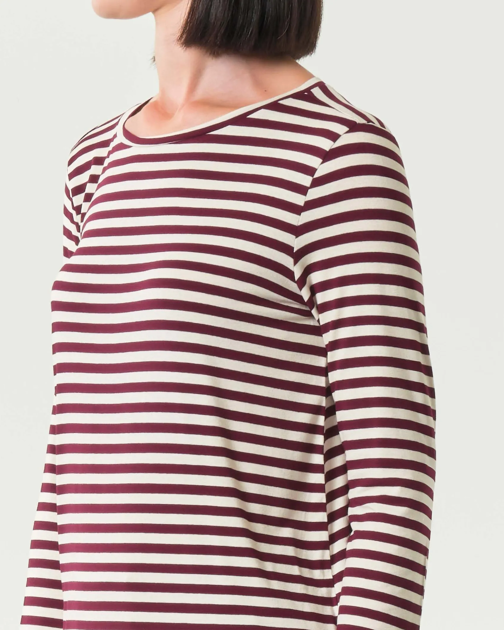 T-shirt color panna a righe bordeaux Emme Marella a maniche lunghe in viscosa stretch