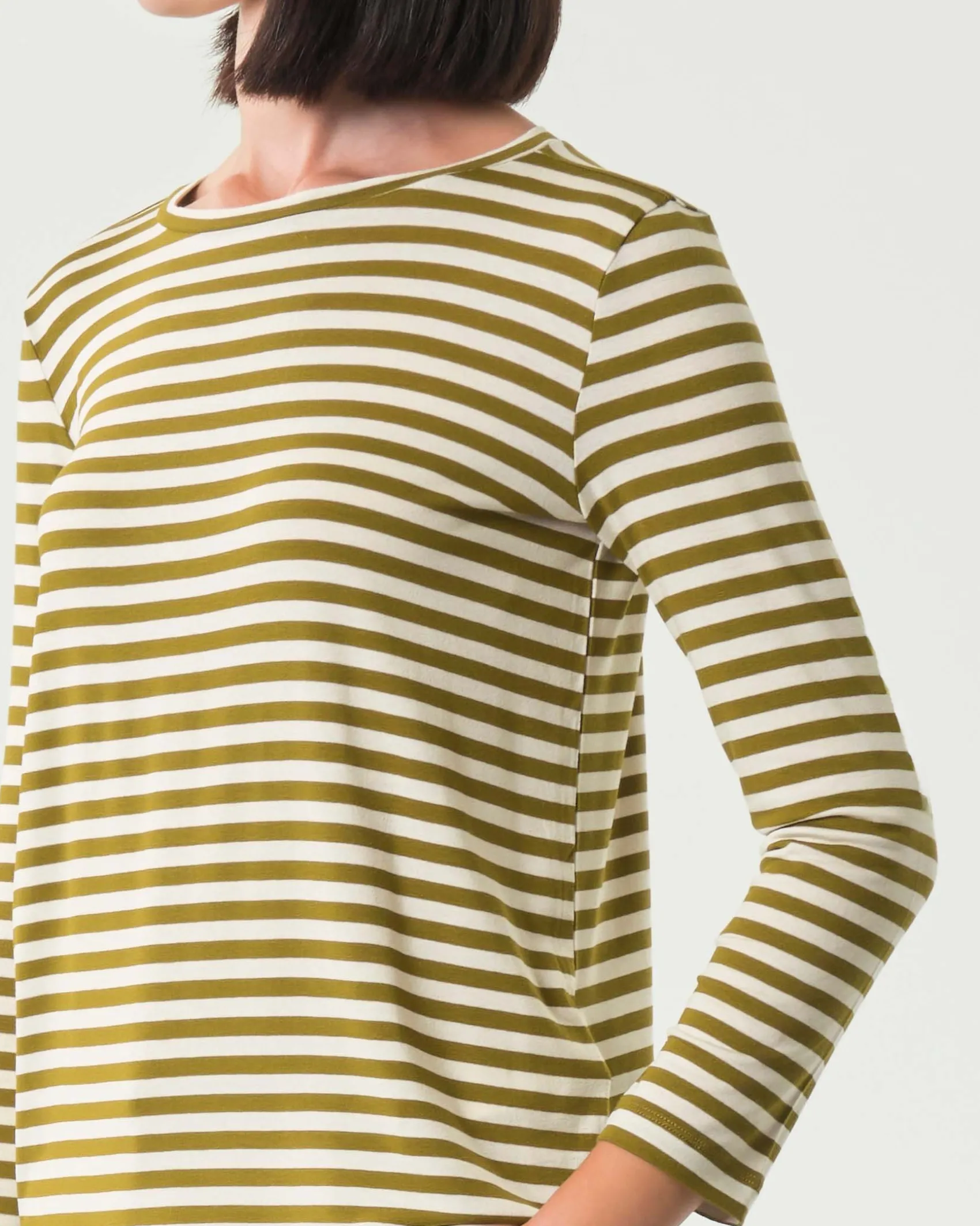 T-shirt color panna a righe verde oliva Emme Marella a maniche lunghe in viscosa stretch