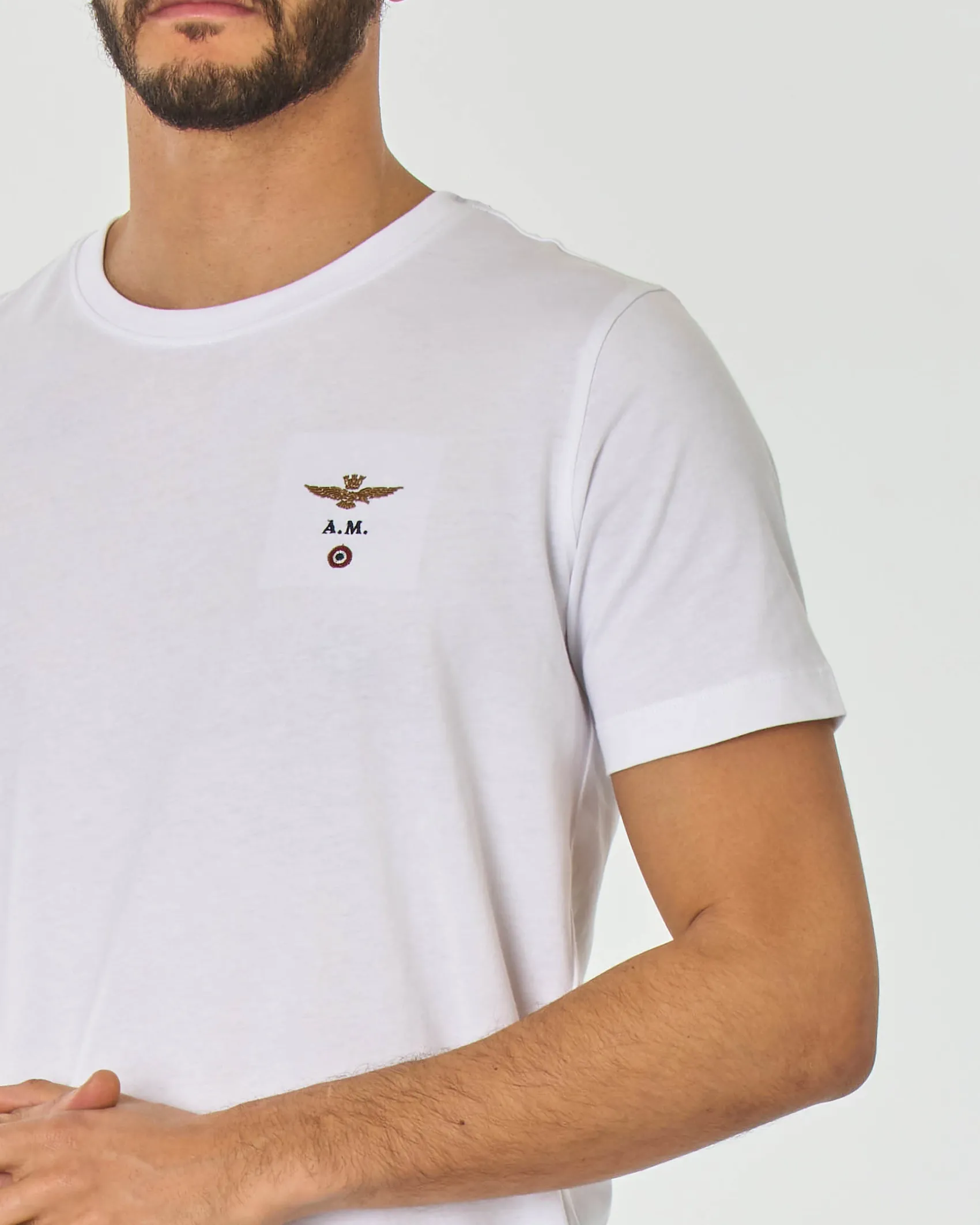 T-shirt mezza manica Aeronautica Militare bianca con logo piccolo ricamato