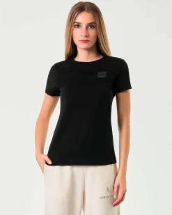 T-shirt nera in cotone Armani Exchange con patch logo in gomma tono su tono sul petto