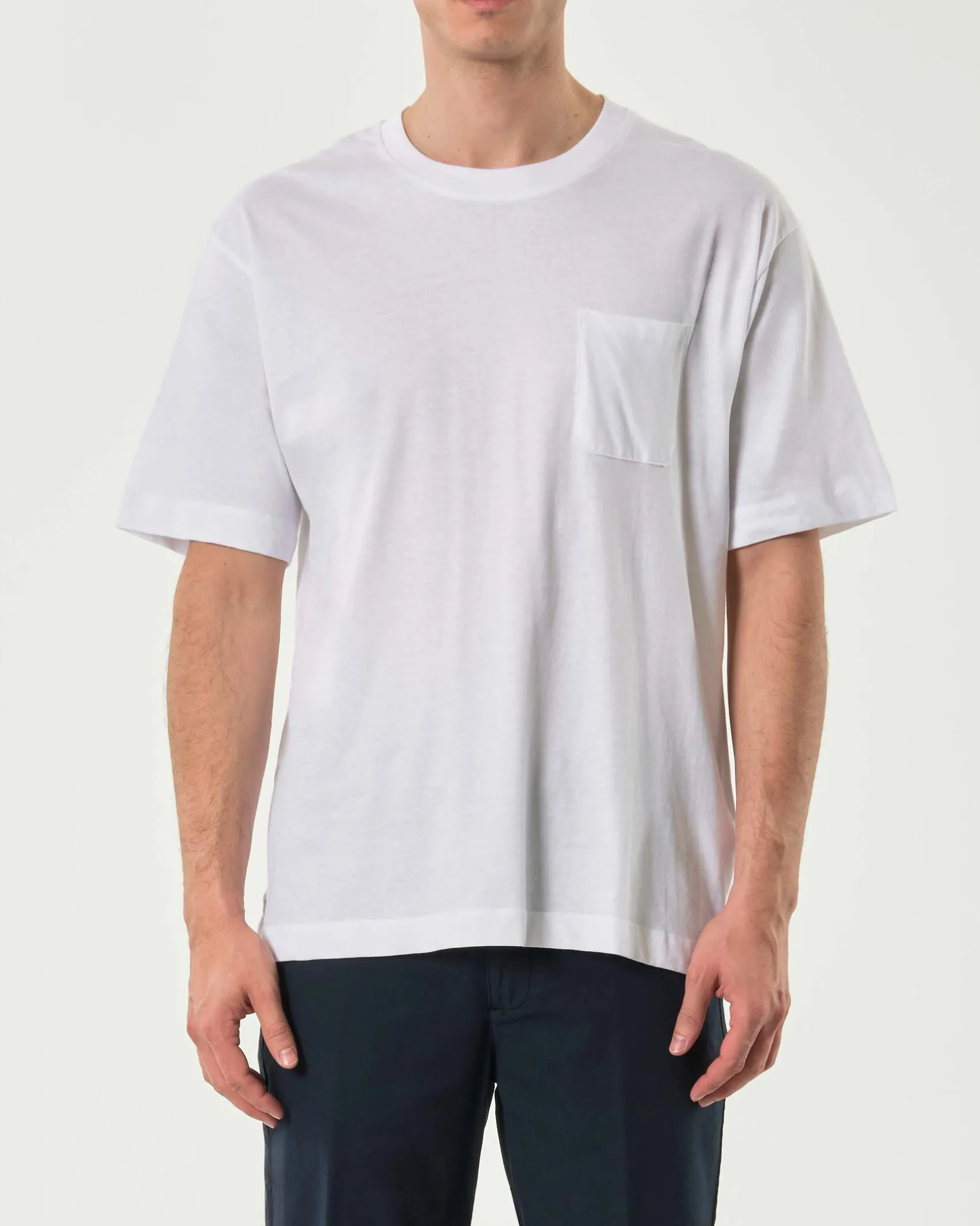 T-shirt oversize Paul Baker bianca in puro cotone con taschino