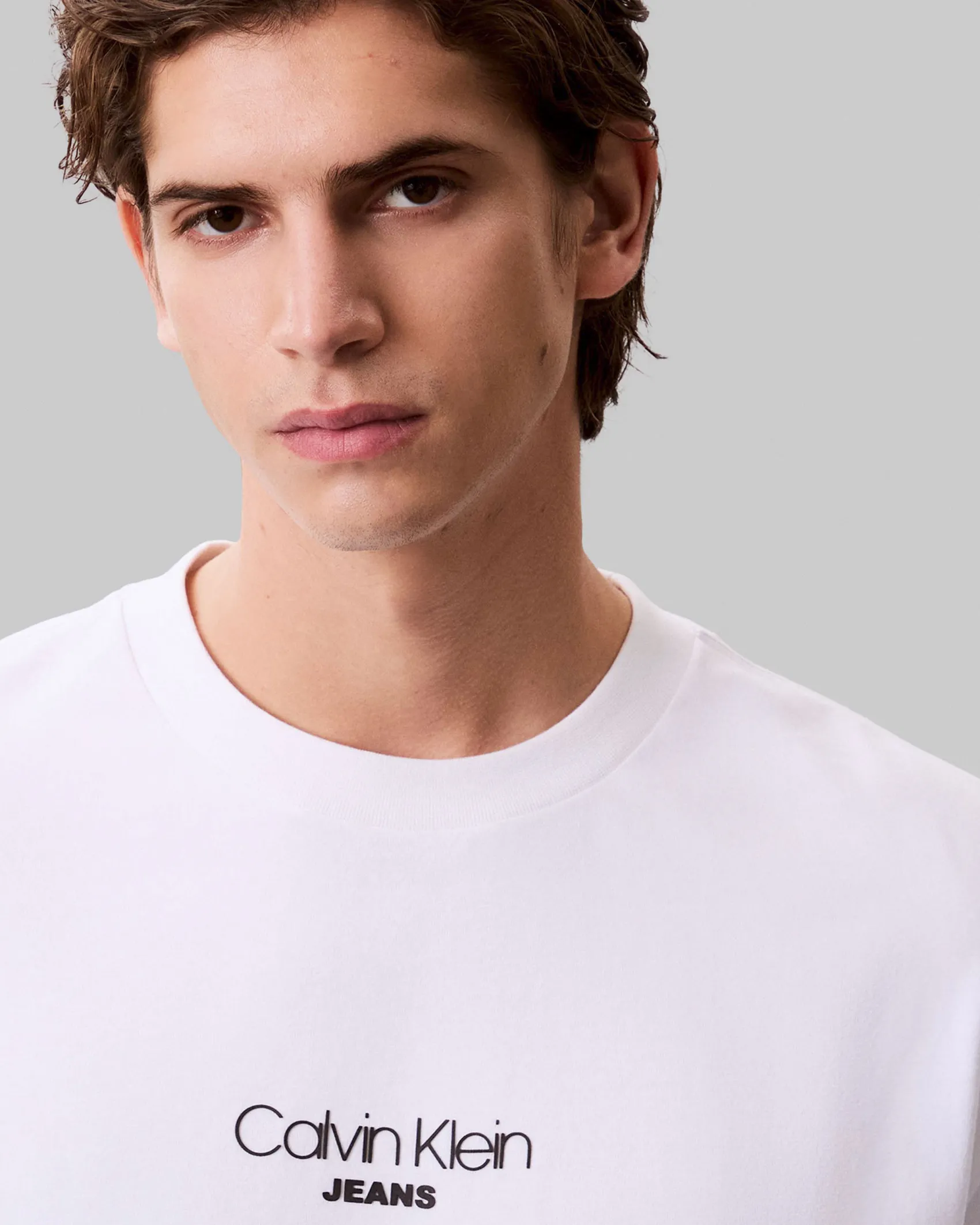T-shirt relaxed-fit Calvin Klein Jeans bianca in cotone con logo stampato sul petto