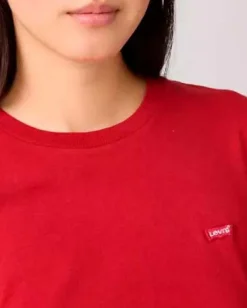 T-shirt rossa Levi's® in cotone con micro logo Batwing ricamato sul petto