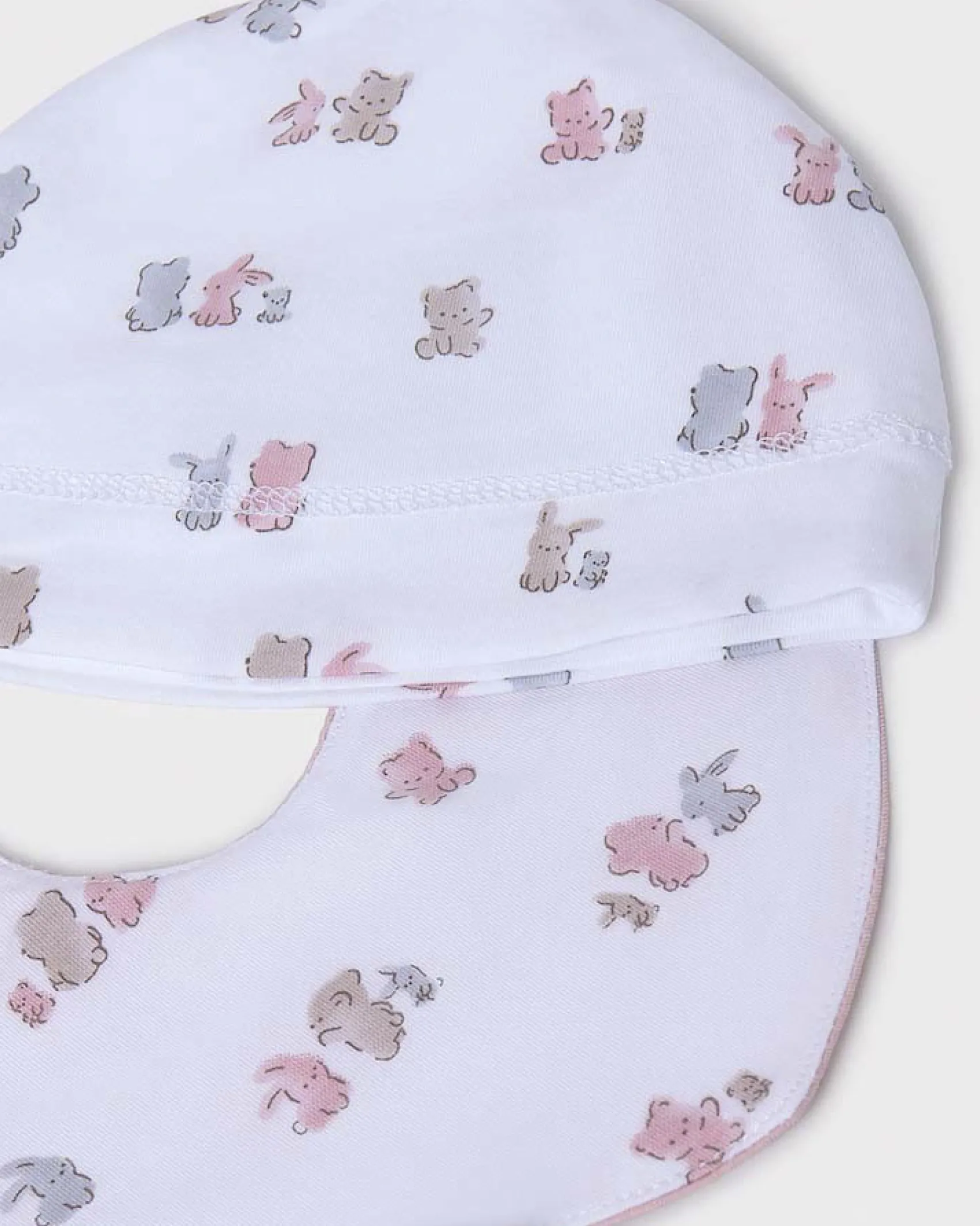 Tutina bianca e rosa con set 3 pezzi bavaglino calzini e cappellino coordinati