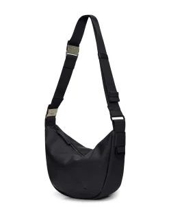 Valera Shoulder Bag nera a mezza luna in tessuto impermeabile con tracolla regolabile