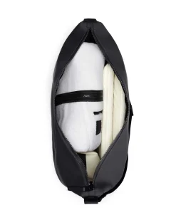 Valera Shoulder Bag nera misura grande a mezza luna in tessuto impermeabile con tracolla regolabile