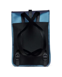 Zaino Backpack Mini blu metallizzato dalla linea rettangolare con tasca frontale e chiusura a moschettone