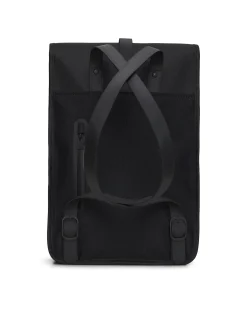 Zaino Backpack Mini nero dalla linea rettangolare con tasca frontale e chiusura a moschettone