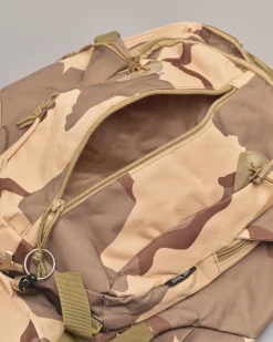 Zaino mimetico beige e marrone in tessuto con tasca esterna con zip verticale