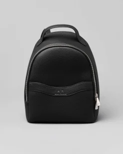Zaino nero in similpelle martellata con logo stampa logo a rilievo piccola metallizzata sul davanti